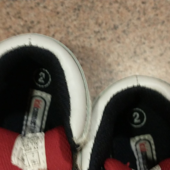 Kid Connection toddler size 2 action flex sneakers - Picture 7 of 10